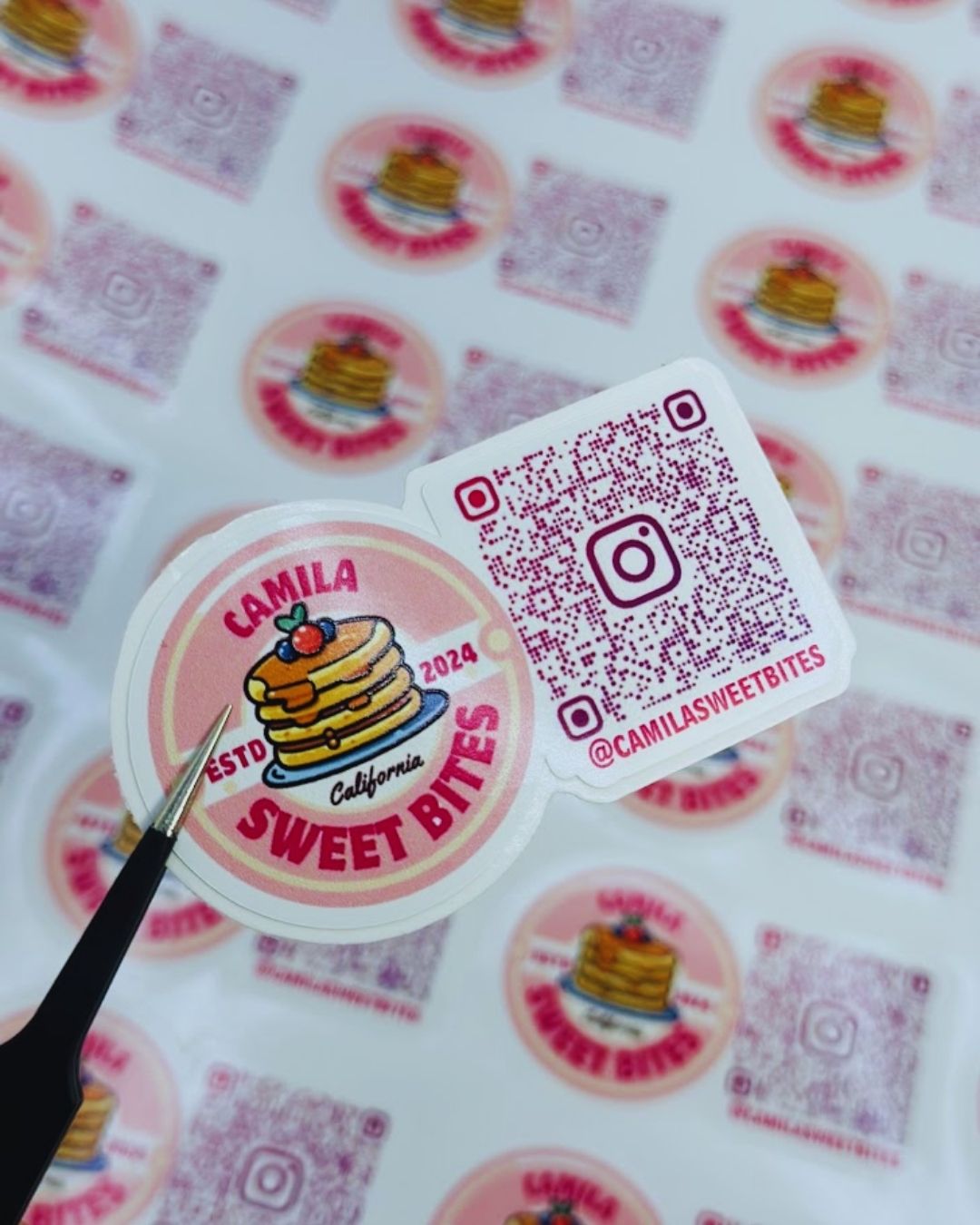 Custom QR Code Sticke